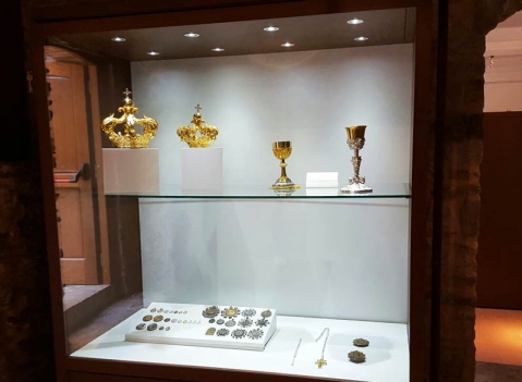 Accessori espositivi: LINEA MDF