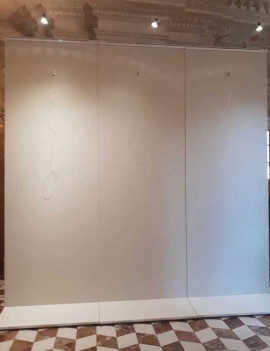 Parete espositiva autoportante modulare e bifacciale per musei, pinacoteche e gallerie d'arte della LINEA OSTENDO