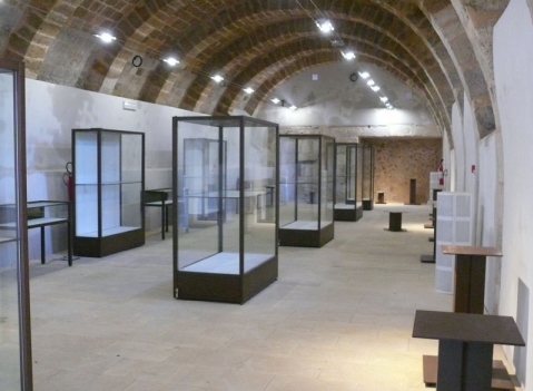 Vetrine espositive per musei della linea Argurion Galleria regionale Palazzo Bellomo