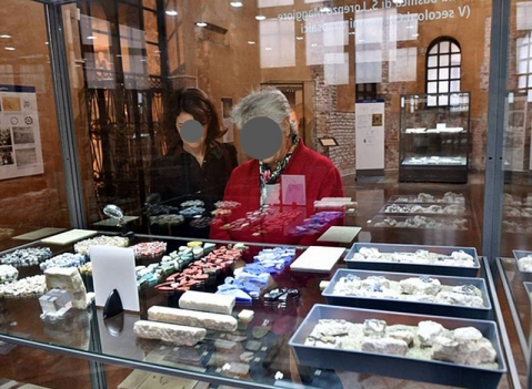 Vetrine espositive per musei della linea Argurion Mostra Basilica San Lorenzo Maggiore